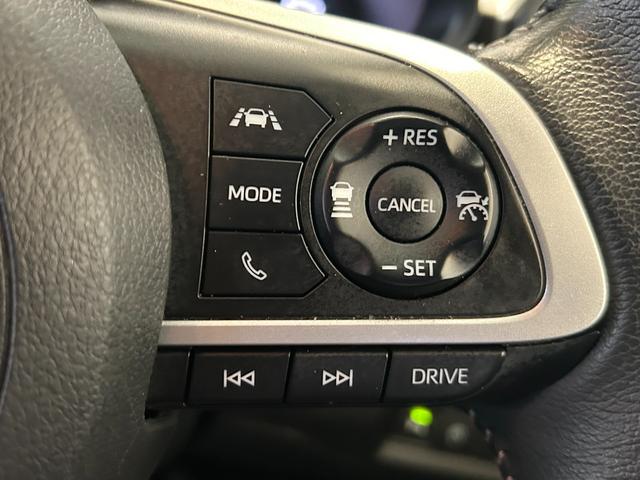 ロッキープレミアムＧパノラマモニタ−対応　衝突被害軽減ブレーキ　コ−ナ−センサ−　クル−ズコントロ−ル　フロントシ−トヒ−タ−　電動パーキング　アイドリングストップ機能（奈良県）の中古車