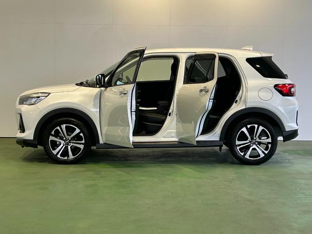 ロッキープレミアムＧパノラマモニタ−対応　衝突被害軽減ブレーキ　コ−ナ−センサ−　クル−ズコントロ−ル　フロントシ−トヒ−タ−　電動パーキング　アイドリングストップ機能（奈良県）の中古車