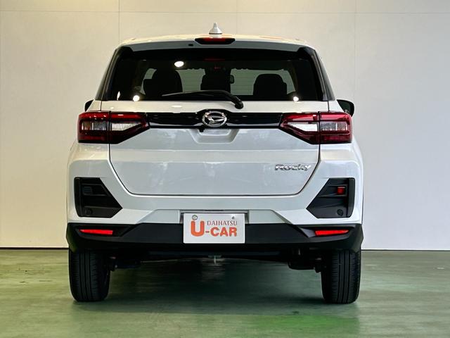 ロッキープレミアムＧパノラマモニタ−対応　衝突被害軽減ブレーキ　コ−ナ−センサ−　クル−ズコントロ−ル　フロントシ−トヒ−タ−　電動パーキング　アイドリングストップ機能（奈良県）の中古車