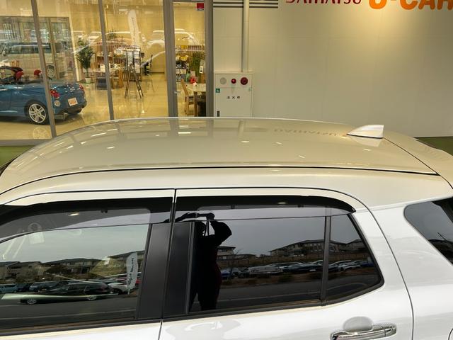 ロッキープレミアムＧパノラマモニタ−対応　衝突被害軽減ブレーキ　コ−ナ−センサ−　クル−ズコントロ−ル　フロントシ−トヒ−タ−　電動パーキング　アイドリングストップ機能（奈良県）の中古車