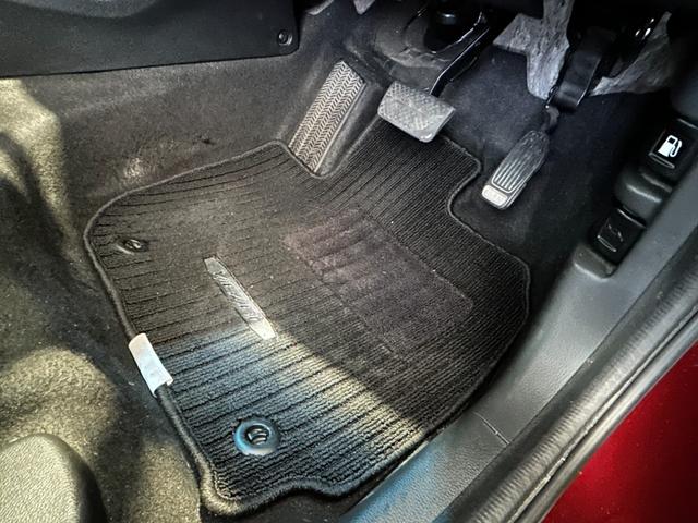 ヴェゼルハイブリッドＺナビゲーション　ドラレコ　ＥＴＣ　クル−ズコントロ−ル　プッシュボタンスタ−ト　電動パーキング　バックカメラ　ＬＥＤヘッドライト（奈良県）の中古車