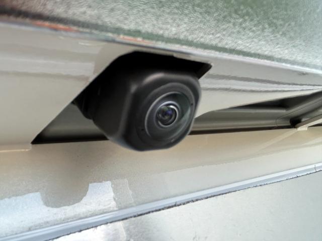 トールカスタムＧ　ターボバックカメラ対応　衝突被害軽減ブレーキ　コ−ナ−センサ−　全車速追従機能付ＡＣＣ　両側電動スライドドア　電動パーキング　プッシュボタンスタ−ト　ＬＥＤヘッドライト（奈良県）の中古車