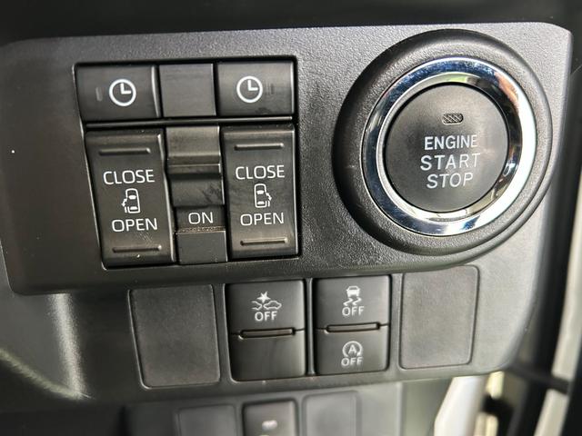 トールカスタムＧ　ターボバックカメラ対応　衝突被害軽減ブレーキ　コ−ナ−センサ−　全車速追従機能付ＡＣＣ　両側電動スライドドア　電動パーキング　プッシュボタンスタ−ト　ＬＥＤヘッドライト（奈良県）の中古車