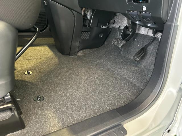 トールカスタムＧ　ターボバックカメラ対応　衝突被害軽減ブレーキ　コ−ナ−センサ−　全車速追従機能付ＡＣＣ　両側電動スライドドア　電動パーキング　プッシュボタンスタ−ト　ＬＥＤヘッドライト（奈良県）の中古車