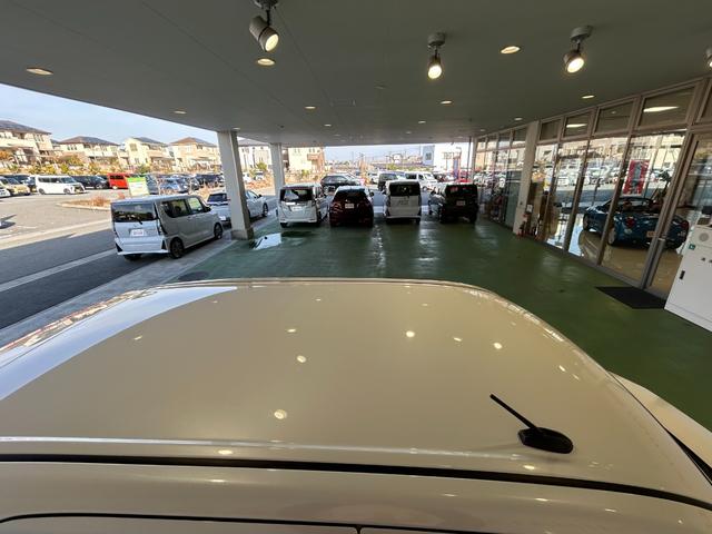 トールカスタムＧ　ターボバックカメラ対応　衝突被害軽減ブレーキ　コ−ナ−センサ−　全車速追従機能付ＡＣＣ　両側電動スライドドア　電動パーキング　プッシュボタンスタ−ト　ＬＥＤヘッドライト（奈良県）の中古車