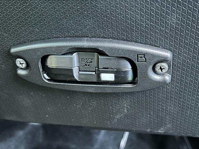 タントＸディスプレイオーディオ　ＥＴＣ　ドラレコ　衝突被害軽減ブレーキ　コ−ナ−センサ−　片側電動スライドドア　シ−トヒ−タ−　アイドリングストップ機能　プッシュボタンスタ−ト　バックカメラ（奈良県）の中古車