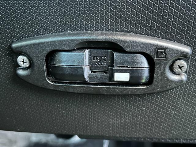 タントカスタムＸナビ　ドラレコ　ＥＴＣ　衝突被害軽減ブレーキ　コ−ナ−センサ−　両側電動スライドドア　アイドリングストップ機能　プッシュボタンスタ−ト　電動パーキング　シ−トヒ−タ−　バックカメラ　ＬＥＤヘッドライト（奈良県）の中古車