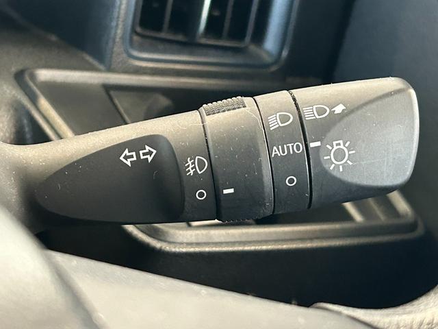 タントカスタムＸナビ　ドラレコ　ＥＴＣ　衝突被害軽減ブレーキ　コ−ナ−センサ−　両側電動スライドドア　アイドリングストップ機能　プッシュボタンスタ−ト　電動パーキング　シ−トヒ−タ−　バックカメラ　ＬＥＤヘッドライト（奈良県）の中古車