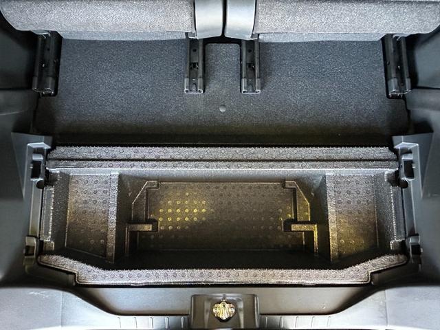 タントカスタムＸナビ　ドラレコ　ＥＴＣ　衝突被害軽減ブレーキ　コ−ナ−センサ−　両側電動スライドドア　アイドリングストップ機能　プッシュボタンスタ−ト　電動パーキング　シ−トヒ−タ−　バックカメラ　ＬＥＤヘッドライト（奈良県）の中古車