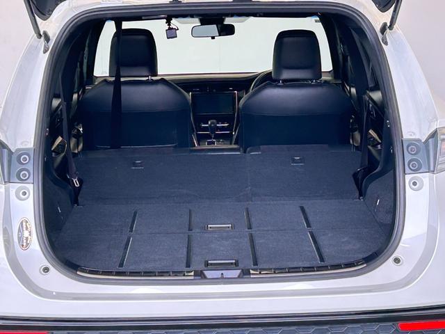 ハリアーエレガンス　ＧＲスポーツナビゲーション　ＥＴＣ　ドラレコ　クル−ズコントロ−ル　電動パーキング　衝突被害軽減ブレーキ　プッシュボタンスタ−ト　バックカメラ（奈良県）の中古車