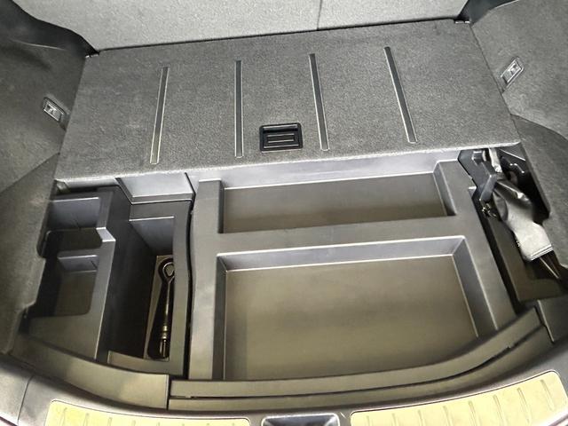 ハリアーエレガンス　ＧＲスポーツナビゲーション　ＥＴＣ　ドラレコ　クル−ズコントロ−ル　電動パーキング　衝突被害軽減ブレーキ　プッシュボタンスタ−ト　バックカメラ（奈良県）の中古車