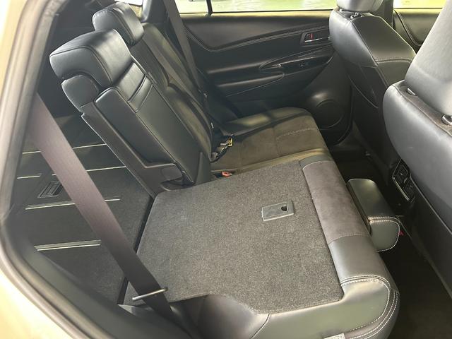 ハリアーエレガンス　ＧＲスポーツナビゲーション　ＥＴＣ　ドラレコ　クル−ズコントロ−ル　電動パーキング　衝突被害軽減ブレーキ　プッシュボタンスタ−ト　バックカメラ（奈良県）の中古車