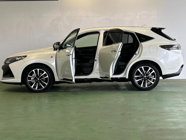 ハリアーエレガンス　ＧＲスポーツナビゲーション　ＥＴＣ　ドラレコ　クル−ズコントロ−ル　電動パーキング　衝突被害軽減ブレーキ　プッシュボタンスタ−ト　バックカメラ（奈良県）の中古車