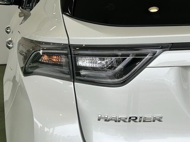 ハリアーエレガンス　ＧＲスポーツナビゲーション　ＥＴＣ　ドラレコ　クル−ズコントロ−ル　電動パーキング　衝突被害軽減ブレーキ　プッシュボタンスタ−ト　バックカメラ（奈良県）の中古車