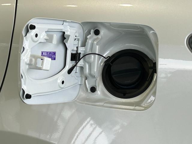 ハリアーエレガンス　ＧＲスポーツナビゲーション　ＥＴＣ　ドラレコ　クル−ズコントロ−ル　電動パーキング　衝突被害軽減ブレーキ　プッシュボタンスタ−ト　バックカメラ（奈良県）の中古車