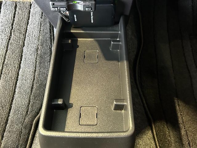 ミライースＧ　リミテッドＳＡIIIナビ　ドラレコ　ＥＴＣ　コ−ナ−センサ−　衝突被害軽減ブレーキ　シ−トヒ−タ−　プッシュボタンスタ−ト　オ−トハイビ−ム　アイドリングストップ機能　バックカメラ（奈良県）の中古車