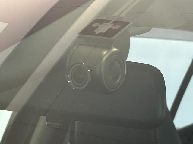 ロッキープレミアムＧ　ＨＥＶハイブリッド　ナビ　ドラレコ　ＥＴＣ　衝突被害軽減ブレーキ　コ−ナ−センサ−　全車速追従付ＡＣＣ　シ−トヒ−タ−　電動パーキング　パノラマモニタ−（奈良県）の中古車