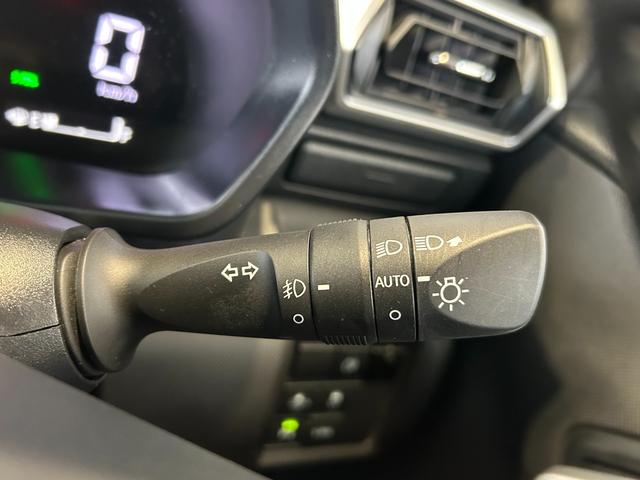 ロッキープレミアムＧ　ＨＥＶハイブリッド　ナビ　ドラレコ　ＥＴＣ　衝突被害軽減ブレーキ　コ−ナ−センサ−　全車速追従付ＡＣＣ　シ−トヒ−タ−　電動パーキング　パノラマモニタ−（奈良県）の中古車