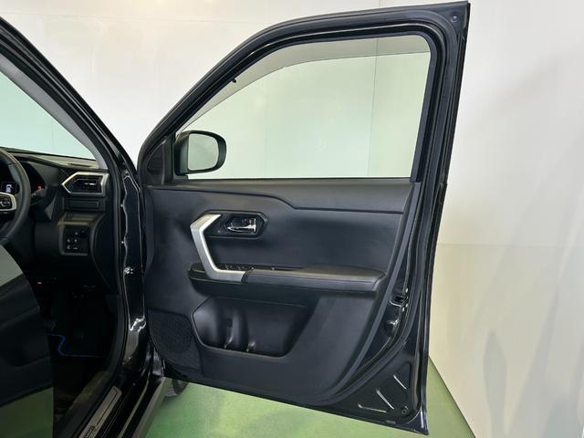 ロッキープレミアムＧ　ＨＥＶハイブリッド　ナビ　ドラレコ　ＥＴＣ　衝突被害軽減ブレーキ　コ−ナ−センサ−　全車速追従付ＡＣＣ　シ−トヒ−タ−　電動パーキング　パノラマモニタ−（奈良県）の中古車