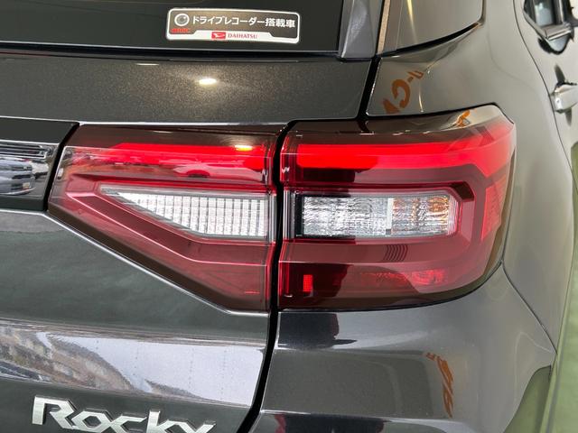 ロッキープレミアムＧ　ＨＥＶハイブリッド　ナビ　ドラレコ　ＥＴＣ　衝突被害軽減ブレーキ　コ−ナ−センサ−　全車速追従付ＡＣＣ　シ−トヒ−タ−　電動パーキング　パノラマモニタ−（奈良県）の中古車