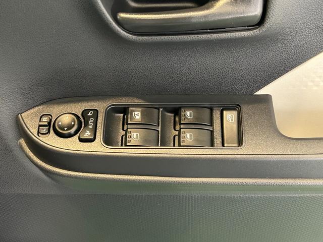 タントＸナビ　ドラレコ　ＥＴＣ　コ−ナ−センサ−衝突被害軽減ブレーキ　片側電動スライドドア　プッシュボタンスタ−ト　シ−トヒ−タ−　アイドリングストップ機能　パノラマモニタ−（奈良県）の中古車