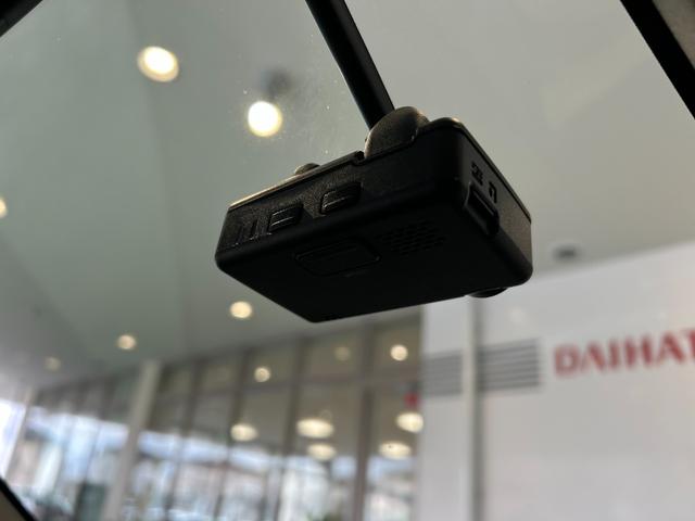 キャストアクティバＧ　リミテッド　ＳＡIIIナビ　ドラレコ　ＥＴＣ　衝突被害軽減ブレーキ　テレビキャンセラー　オ−トハイビ−ム　アイドリングストップ機能　フロントシ−トヒ−タ−　パノラマモニタ−　プッシュボタンスタ−ト（奈良県）の中古車