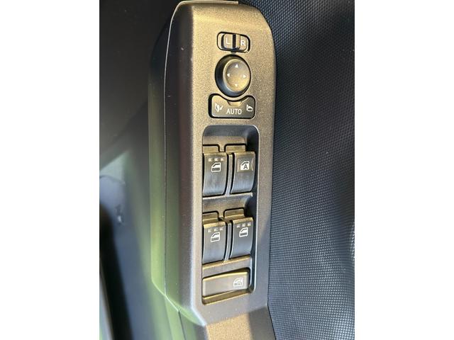 タフトＧバックカメラ対応　ＣＤオーディオ　ドラレコ　衝突被害軽減ブレーキ　コ−ナ−センサ−　フロントシ−トヒ−タ−　アイドリングストップ機能　電動パーキング　ＬＥＤヘッドライト（奈良県）の中古車