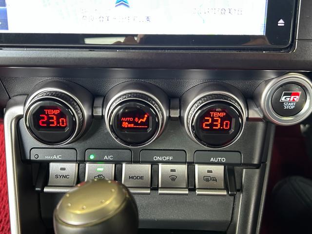 ＧＲ８６ＲＺナビ　ドラレコ　ＥＴＣ２．０　バックカメラ　フロントシ−トヒ−タ−　クル−ズコントロ−ル　プッシュボタンスタ−ト（奈良県）の中古車