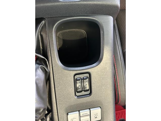 ＧＲ８６ＲＺナビ　ドラレコ　ＥＴＣ２．０　バックカメラ　フロントシ−トヒ−タ−　クル−ズコントロ−ル　プッシュボタンスタ−ト（奈良県）の中古車