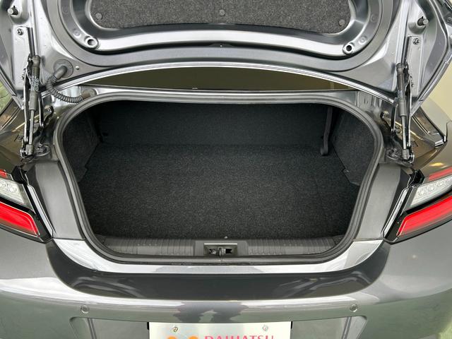 ＧＲ８６ＲＺナビ　ドラレコ　ＥＴＣ２．０　バックカメラ　フロントシ−トヒ−タ−　クル−ズコントロ−ル　プッシュボタンスタ−ト（奈良県）の中古車