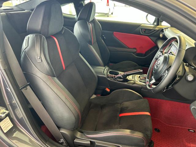 ＧＲ８６ＲＺナビ　ドラレコ　ＥＴＣ２．０　バックカメラ　フロントシ−トヒ−タ−　クル−ズコントロ−ル　プッシュボタンスタ−ト（奈良県）の中古車