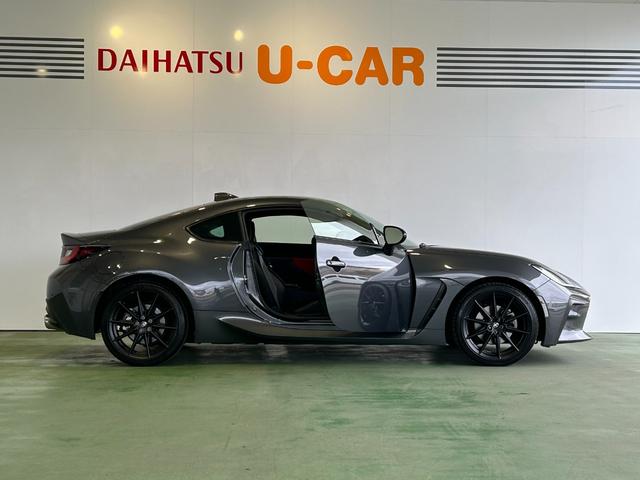 ＧＲ８６ＲＺナビ　ドラレコ　ＥＴＣ２．０　バックカメラ　フロントシ−トヒ−タ−　クル−ズコントロ−ル　プッシュボタンスタ−ト（奈良県）の中古車