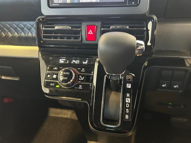 タントカスタムＸナビ　ドラレコ　ＥＴＣ　衝突被害軽減ブレーキ　バックカメラ　コ−ナ−センサ−　シ−トヒ−タ−　ロングスライドシ−ト　アイドリングストップ機能　両側電動スライドドア　プッシュボタンスタ−ト（奈良県）の中古車