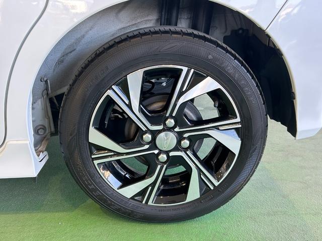 タントカスタムＸナビ　ドラレコ　ＥＴＣ　衝突被害軽減ブレーキ　バックカメラ　コ−ナ−センサ−　シ−トヒ−タ−　ロングスライドシ−ト　アイドリングストップ機能　両側電動スライドドア　プッシュボタンスタ−ト（奈良県）の中古車