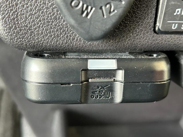 ミライースＸ　リミテッドＳＡIIIナビ　ドライブレコーダー　ＥＴＣ　コ−ナ−センサ−　衝突被害軽減ブレーキ　オートハイビ−ム　アイドリングストップ機能　バックカメラ　ＬＥＤヘッドライト（奈良県）の中古車