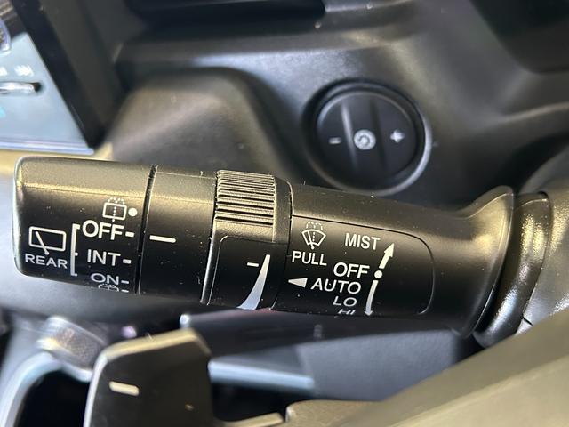 ヴェゼルe:HEV Zナビ ドラレコ ETC2.0 クル−ズコントロ−ル テレビキャンセラー コ−ナ−センサ− 衝突被害軽減ブレーキ バックカメラ LEDヘッドライト(奈良県)の中古車