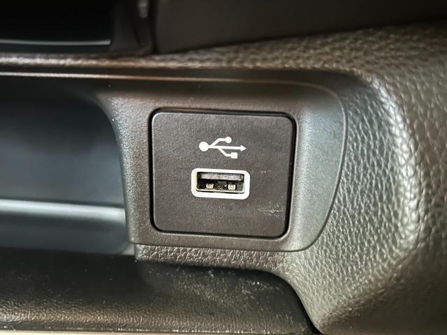 ヴェゼルe:HEV Zナビ ドラレコ ETC2.0 クル−ズコントロ−ル テレビキャンセラー コ−ナ−センサ− 衝突被害軽減ブレーキ バックカメラ LEDヘッドライト(奈良県)の中古車