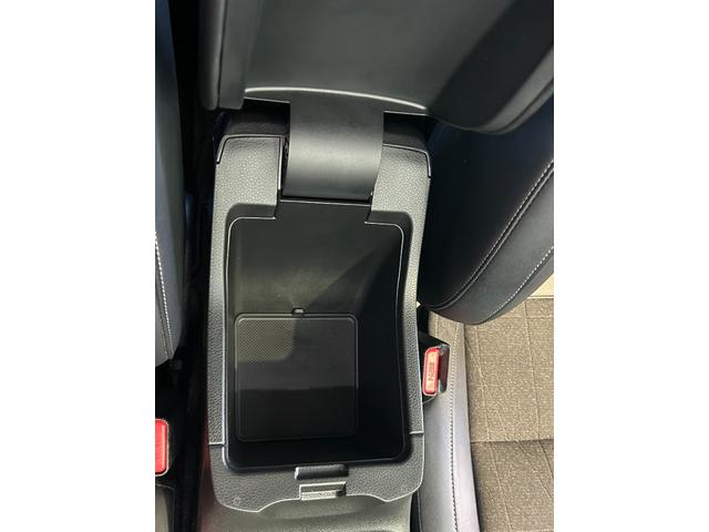 ヴェゼルe:HEV Zナビ ドラレコ ETC2.0 クル−ズコントロ−ル テレビキャンセラー コ−ナ−センサ− 衝突被害軽減ブレーキ バックカメラ LEDヘッドライト(奈良県)の中古車