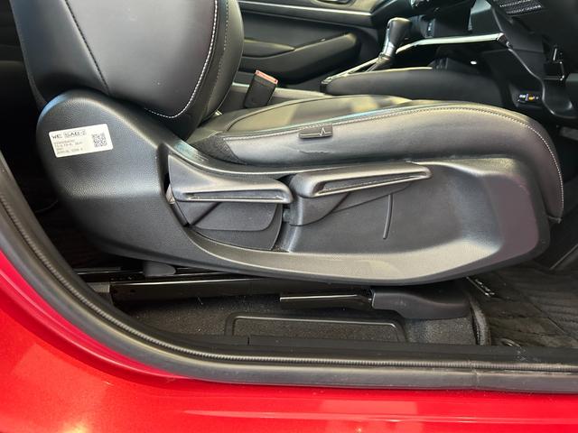 ヴェゼルe:HEV Zナビ ドラレコ ETC2.0 クル−ズコントロ−ル テレビキャンセラー コ−ナ−センサ− 衝突被害軽減ブレーキ バックカメラ LEDヘッドライト(奈良県)の中古車