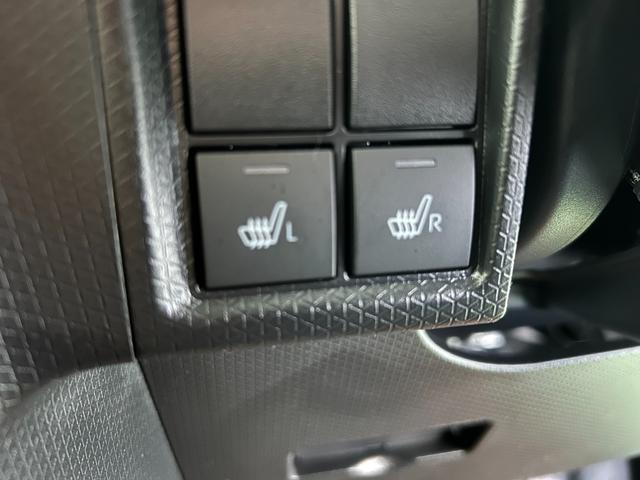 タントカスタムＲＳタ−ボ車　ディスプレイオーディオ　衝突被害軽減ブレーキ　コ−ナ−センサ−　両側電動スライドドア　電動パーキング　アイドリングストップ機能　シ−トヒ−タ−　パノラマモニタ−　ＬＥＤヘッドライト（奈良県）の中古車