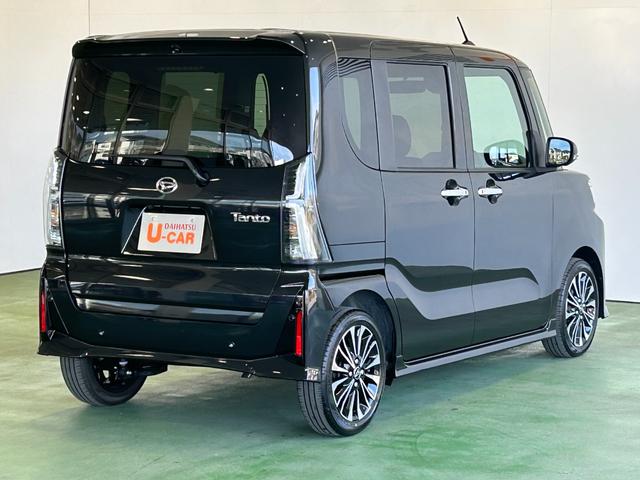 タントカスタムＲＳタ−ボ車　ディスプレイオーディオ　衝突被害軽減ブレーキ　コ−ナ−センサ−　両側電動スライドドア　電動パーキング　アイドリングストップ機能　シ−トヒ−タ−　パノラマモニタ−　ＬＥＤヘッドライト（奈良県）の中古車