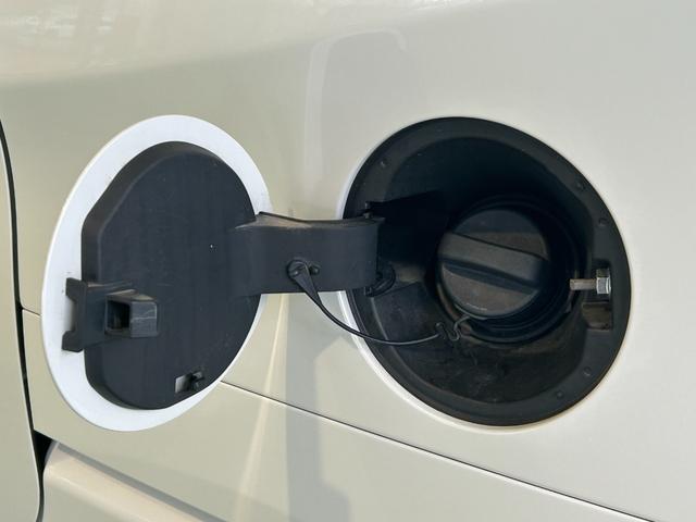 トールカスタムＧ　ターボバックカメラ対応　両側電動スライドドア　衝突被害軽減ブレーキ　コ−ナ−センサ−　全車速追従機能付ＡＣＣ　アイドリングストップ機能　プッシュボタンスタ−ト　電動パーキング　ＬＥＤヘッドライト（奈良県）の中古車