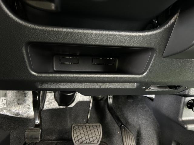 ムーヴＸバックカメラ対応　衝突被害軽減ブレーキ　コ−ナ−センサ−　テレビキャンセラー　片側電動スライドドア　アイドリングストップ機能　プッシュボタンスタ−ト（奈良県）の中古車