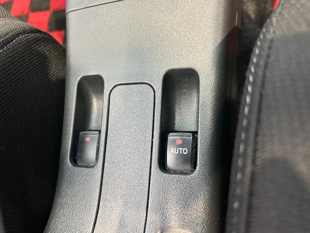 コペンエクスプレイタ−ボ　ナビ　ＥＴＣ　ドラレコ　シ−トヒ−タ−　プッシュボタンスタ−ト　アイドリングストップ機能　バックカメラ（奈良県）の中古車