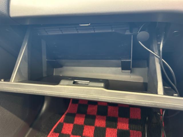 コペンエクスプレイタ−ボ　ナビ　ＥＴＣ　ドラレコ　シ−トヒ−タ−　プッシュボタンスタ−ト　アイドリングストップ機能　バックカメラ（奈良県）の中古車