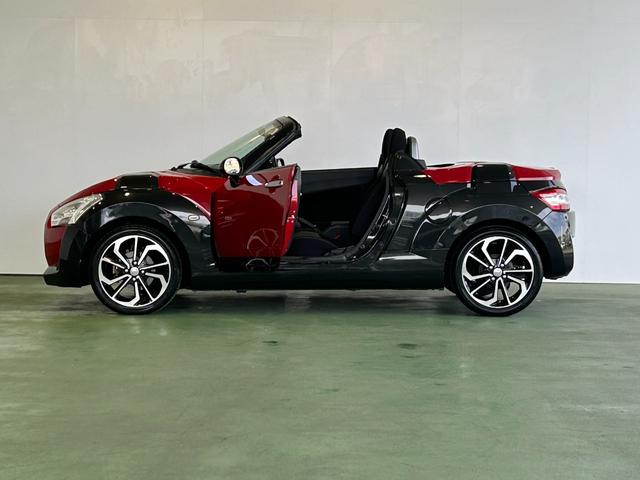 コペンエクスプレイタ−ボ　ナビ　ＥＴＣ　ドラレコ　シ−トヒ−タ−　プッシュボタンスタ−ト　アイドリングストップ機能　バックカメラ（奈良県）の中古車