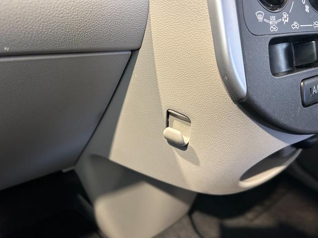 タントＬ　ＳＡIIIＣＤオーディオ　ＥＴＣ　衝突被害軽減ブレーキ　オ−トハイビ−ム　アイドリングストップ機能（奈良県）の中古車