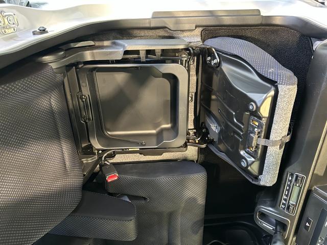 ワゴンＲハイブリッドＦＸＣＤオーディオ　アイドリングストップ機能　片側シ−トヒ−タ−　衝突被害軽減ブレーキ（奈良県）の中古車