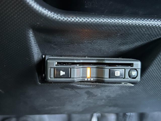 ロッキープレミアムナビ　ドラレコ　ＥＴＣ　シ−トヒ−タ−　衝突被害軽減ブレーキ　コ−ナ−センサ−　テレビキャンセラー　アイドリングストップ機能　プッシュボタンスタ−ト　テレビキャンセラー　パノラマモニタ−（奈良県）の中古車