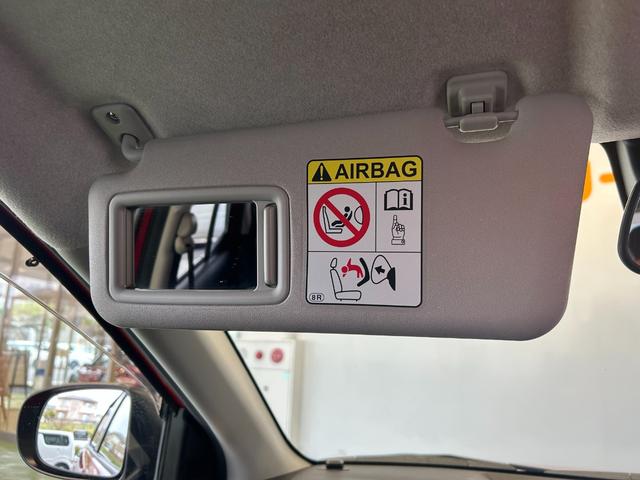 ロッキープレミアムナビ　ドラレコ　ＥＴＣ　シ−トヒ−タ−　衝突被害軽減ブレーキ　コ−ナ−センサ−　テレビキャンセラー　アイドリングストップ機能　プッシュボタンスタ−ト　テレビキャンセラー　パノラマモニタ−（奈良県）の中古車